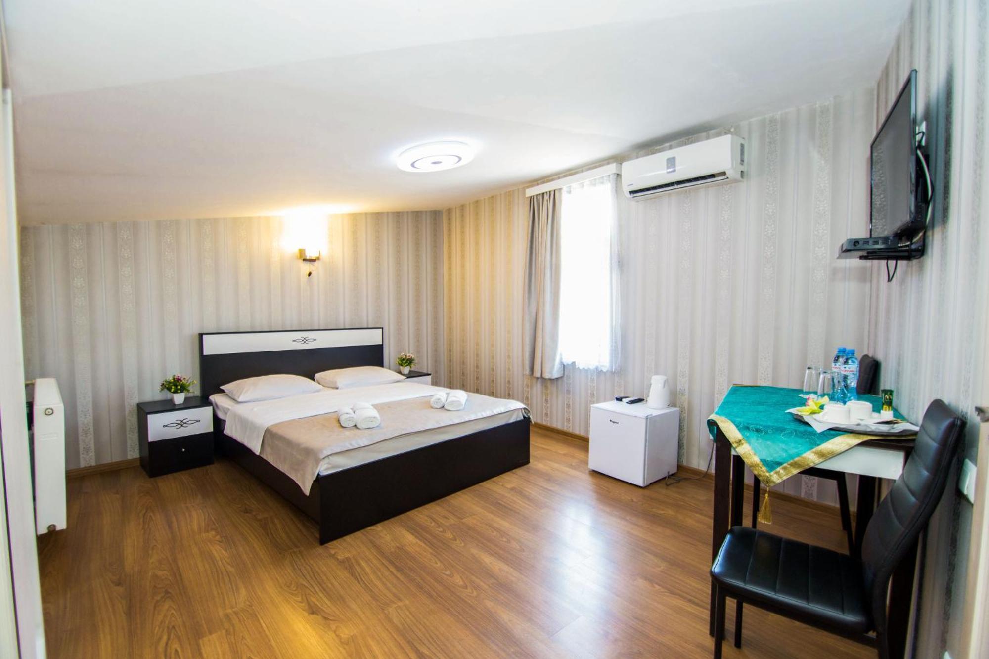 Hotel Brick House Tbilisi Exterior photo